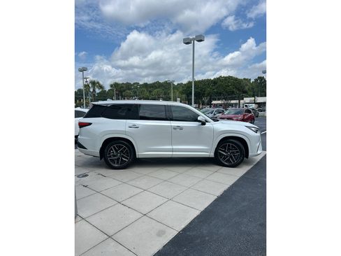 Used 2024 Lexus TX 350 FWD w/ Technology Package image 6