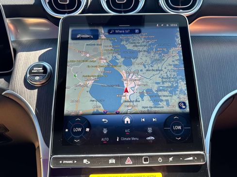 New 2026 Mercedes-Benz GLC 300 4MATIC image 11