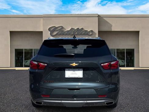Used 2020 Chevrolet Blazer Premier w/ Driver Confidence II Package FWD image 4