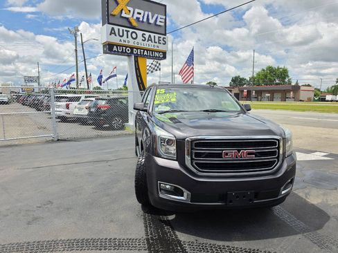 Used 2015 GMC Yukon SLE w/ Convenience Package AWD/4WD image 6