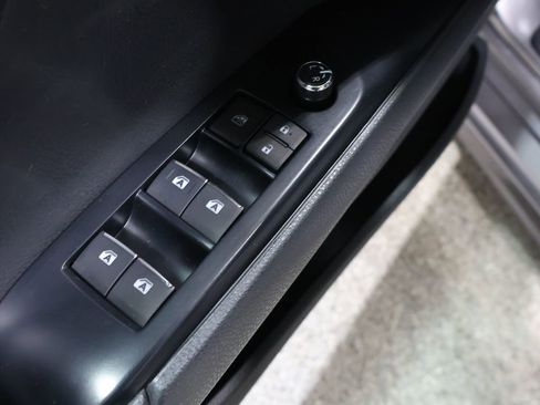 Used 2019 Toyota Camry XSE image 14