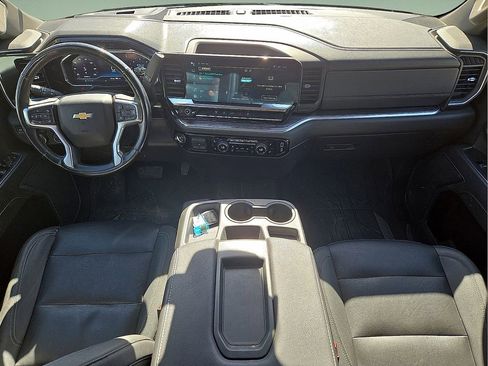 Used 2024 Chevrolet Silverado 2500 LTZ image 16