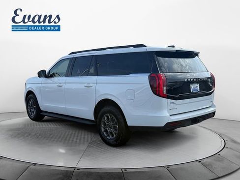 Used 2025 Ford Expedition Max Active AWD/4WD image 4