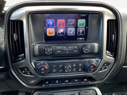 Used 2018 Chevrolet Silverado 1500 LTZ Z71 image 6