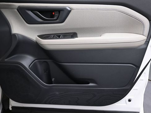 New 2026 Subaru Forester Touring AWD/4WD image 11