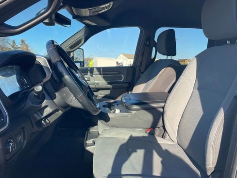 Used 2023 RAM 2500 Big Horn w/ Level 1 Equipment Group image 2