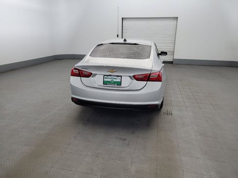 Used 2020 Chevrolet Malibu LS w/ LPO, Convenience Package 1 FWD image 7