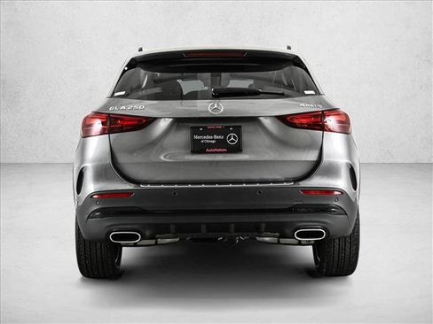 New 2026 Mercedes-Benz GLA 250 4MATIC image 7