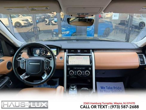 Used 2018 Land Rover Discovery HSE Luxury AWD/4WD image 28