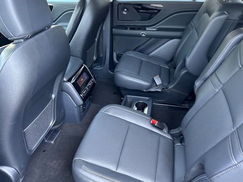New 2025 Lincoln Aviator 2WD w/ Equipment Group 101A image 11