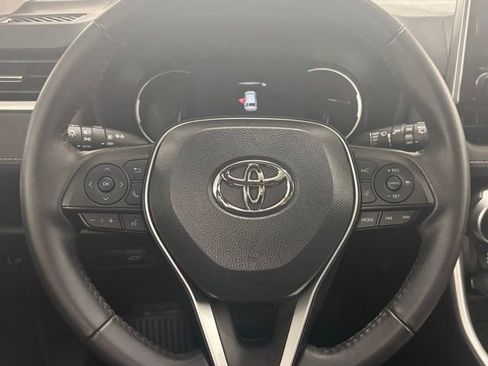 Used 2024 Toyota RAV4 XLE Premium FWD image 21