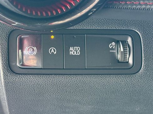 Used 2025 Chevrolet Equinox RS w/ Safety and Technology Package image 15