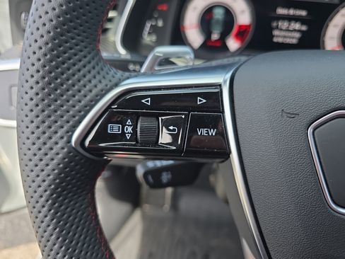 Used 2025 Audi RS 7 Performance AWD/4WD image 17