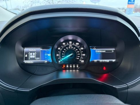 Certified 2023 Ford Edge SEL w/ Convenience Package image 9