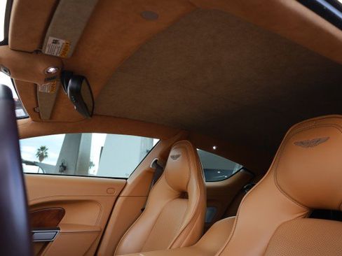 Used 2014 Aston Martin Rapide S image 28
