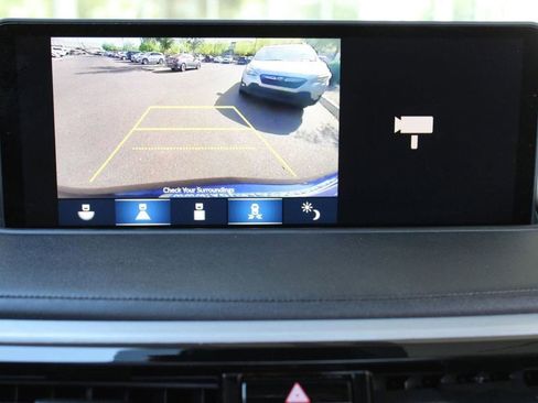 Used 2023 Acura MDX FWD w/ Technology Package image 19