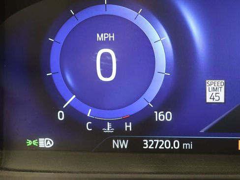 Used 2023 Ford Explorer ST w/ Technology Package image 21