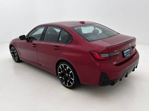 Used 2026 BMW 330i xDrive Sedan w/ M Sport Package AWD/4WD image 9