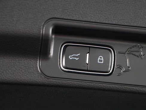 Used 2023 Ford Explorer ST w/ Technology Package AWD/4WD image 32