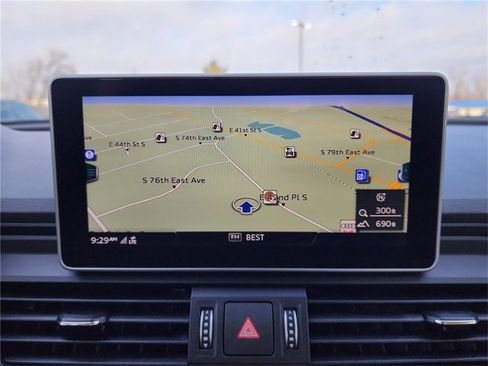 Used 2020 Audi Q5 2.0T Premium Plus w/ Premium Plus Package image 17