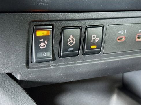 New 2026 Nissan Frontier SV image 16