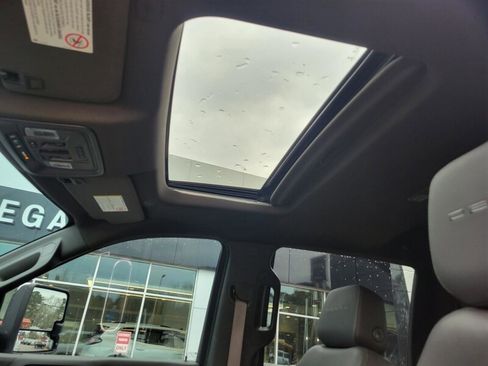 Used 2021 GMC Sierra 2500 Denali w/ Denali Ultimate Package image 21