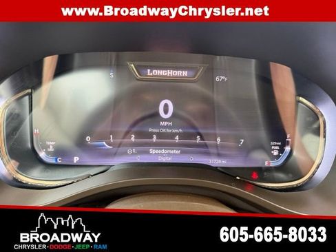 Used 2025 RAM 1500 Limited w/ Trailer Tow Group AWD/4WD image 15