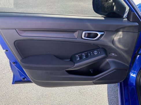 Used 2023 Honda Civic Sport image 13