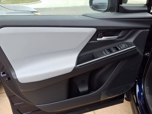 New 2026 Subaru Solterra Premium image 11