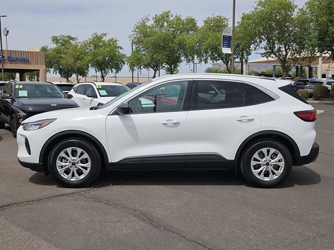 Used 2024 Ford Escape Active FWD image 9