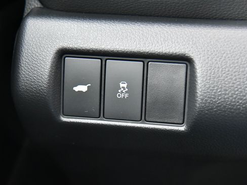 Used 2025 Honda Pilot EX-L image 35