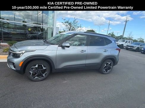 Used 2024 Kia Seltos EX AWD/4WD image 3