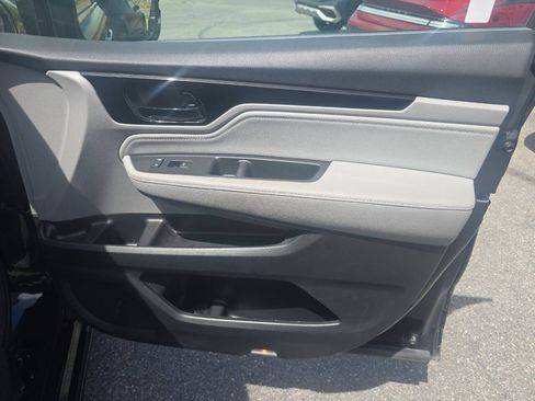 Used 2018 Honda Odyssey Elite image 29