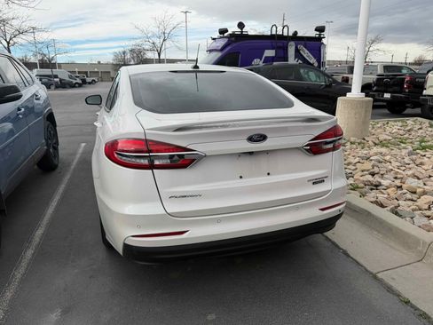 Used 2020 Ford Fusion Energi Titanium image 11