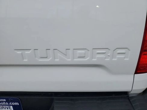Used 2016 Toyota Tundra SR5 image 12