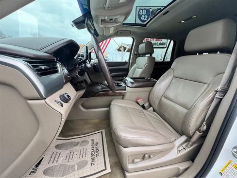 Used 2015 Chevrolet Tahoe LT image 12