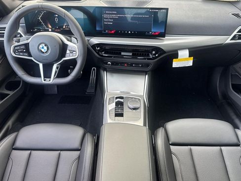 Used 2026 BMW 330i Sedan w/ M Sport Package RWD image 15