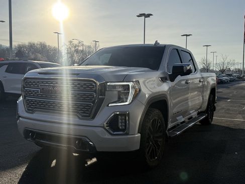 Used 2021 GMC Sierra 1500 Denali image 3