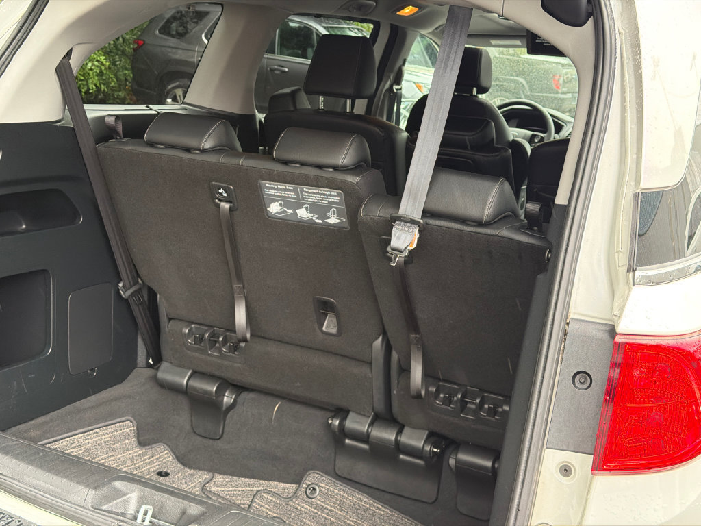 Used 2023 Honda Odyssey Touring image 8