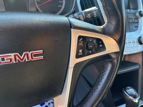 Used 2017 GMC Terrain SLE image 27