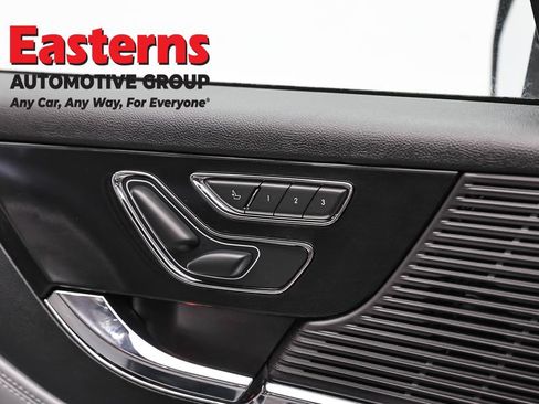 Used 2022 Lincoln Corsair AWD w/ Premium Package image 21