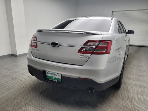 Used 2018 Ford Taurus SHO AWD/4WD image 7