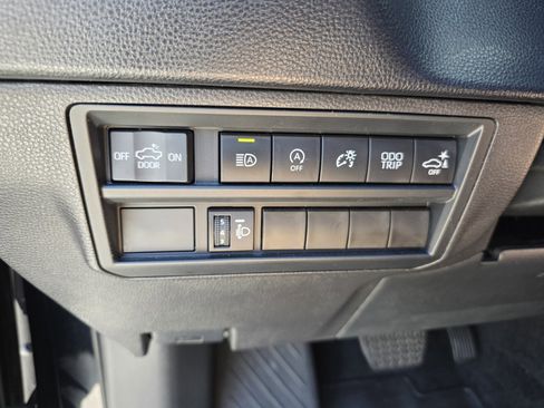 Used 2024 Toyota Tundra SR5 w/ SR5 Premium Package AWD/4WD image 26