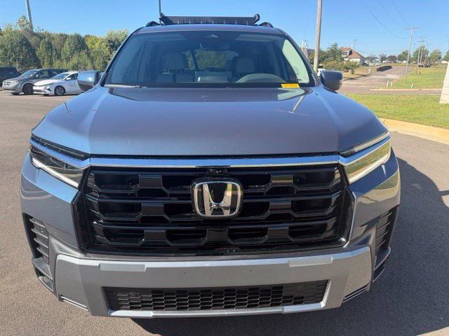 Certified 2026 Honda Pilot Touring image 3