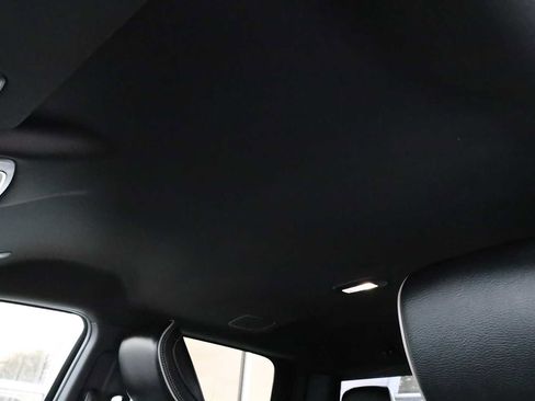 Used 2020 RAM 5500 4x4 Crew Cab image 5