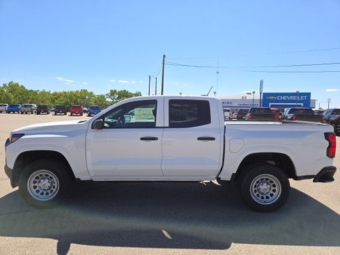 New 2026 Chevrolet Colorado W/T image 5