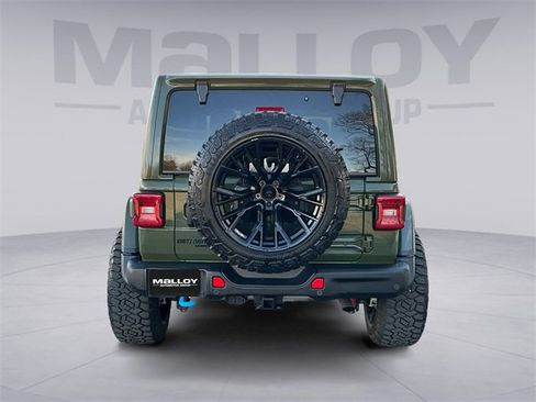 Used 2024 Jeep Wrangler Unlimited Rubicon 4xe image 4