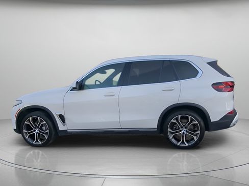 Used 2025 BMW X5 sDrive40i w/ Premium Package RWD image 19