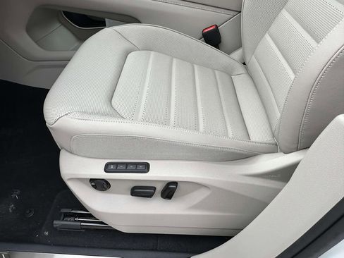 New 2026 Volkswagen Atlas SEL AWD/4WD image 15