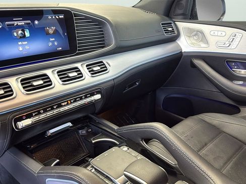 Used 2024 Mercedes-Benz GLS 450 4MATIC image 20